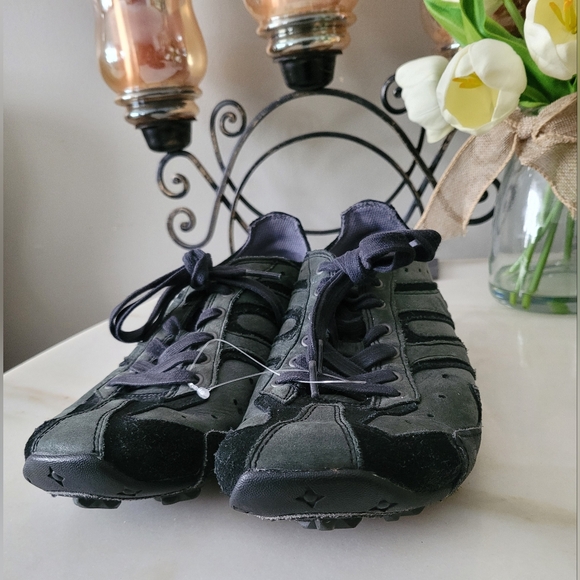 Diesel Almaty Genuine Leather Sneakers/Trainers Dark Green/Black Shoes M8/EU40.5 - Picture 7 of 16